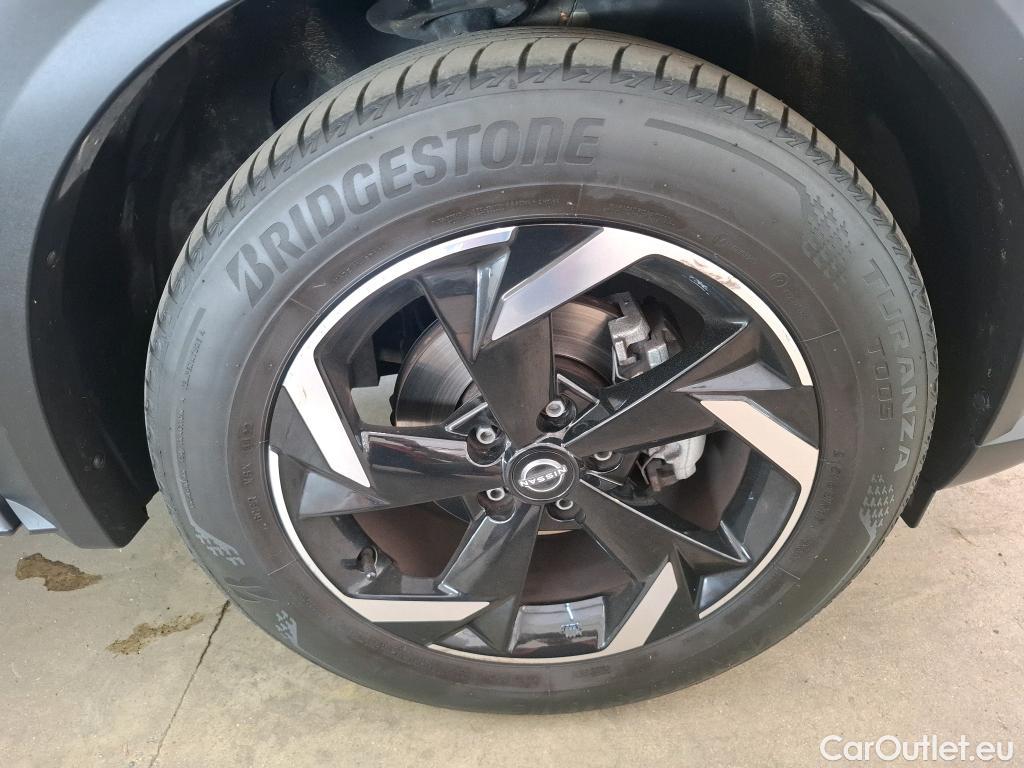  Nissan  Juke NISSAN  2019 5P Crossover Hybrid 143 Business+ #18