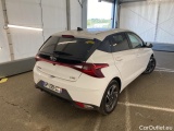 i20