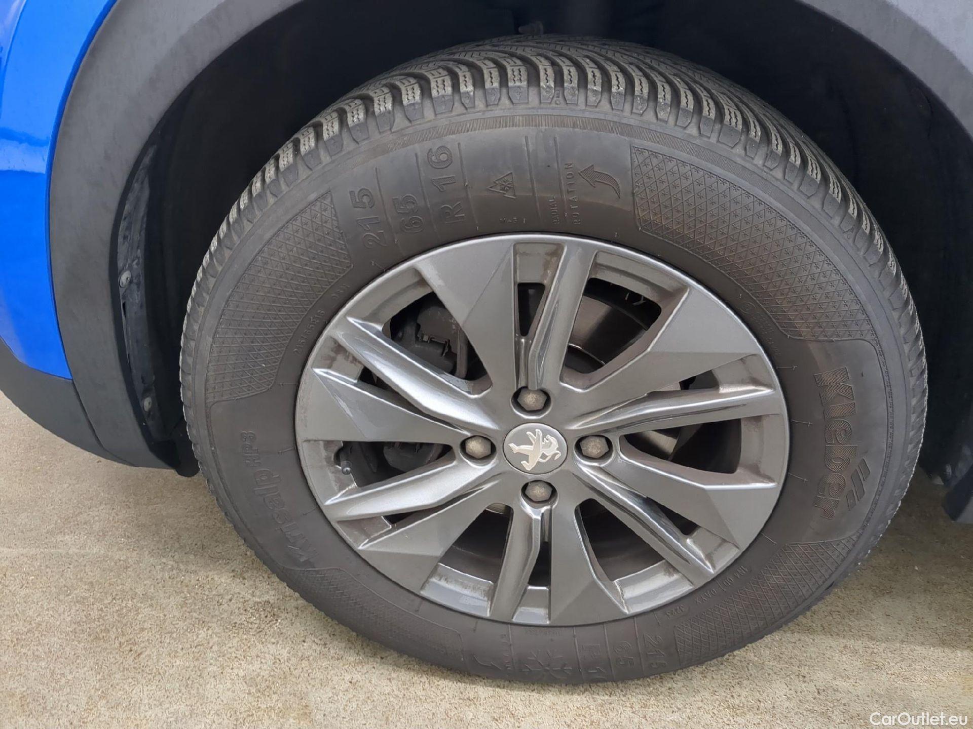  Peugeot  2008  Active Pack 1.2 PureTech 130CV BVA8 E6d #2