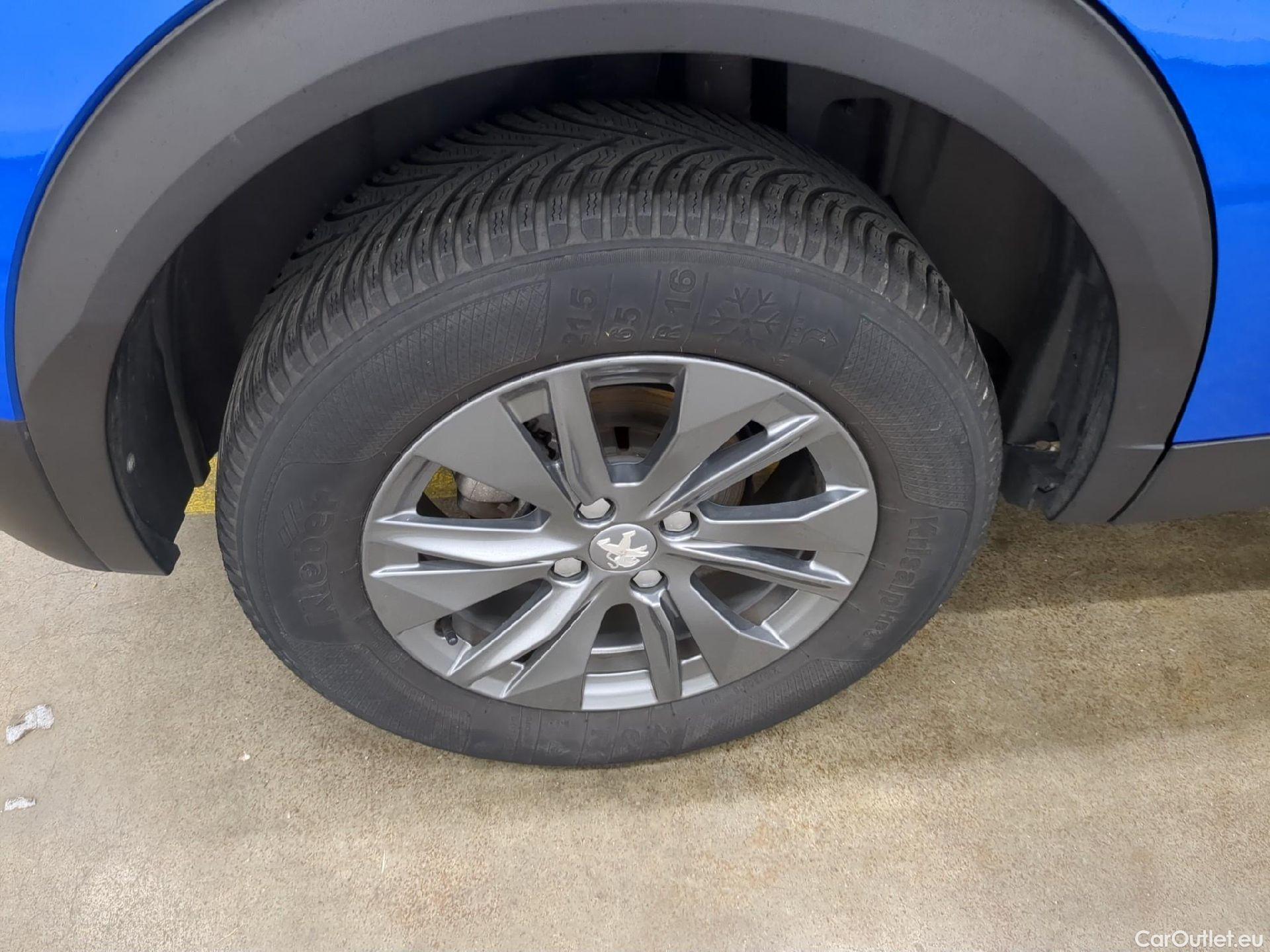  Peugeot  2008  Active Pack 1.2 PureTech 130CV BVA8 E6d #8