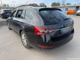  Skoda  Superb  Combi Premium Edition 2.0 TDI 110KW AT7 E6d #9