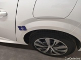  Peugeot  208 Peugeot  1.2 PureTech 75 MAN5 S&S Active Pack 5d #37