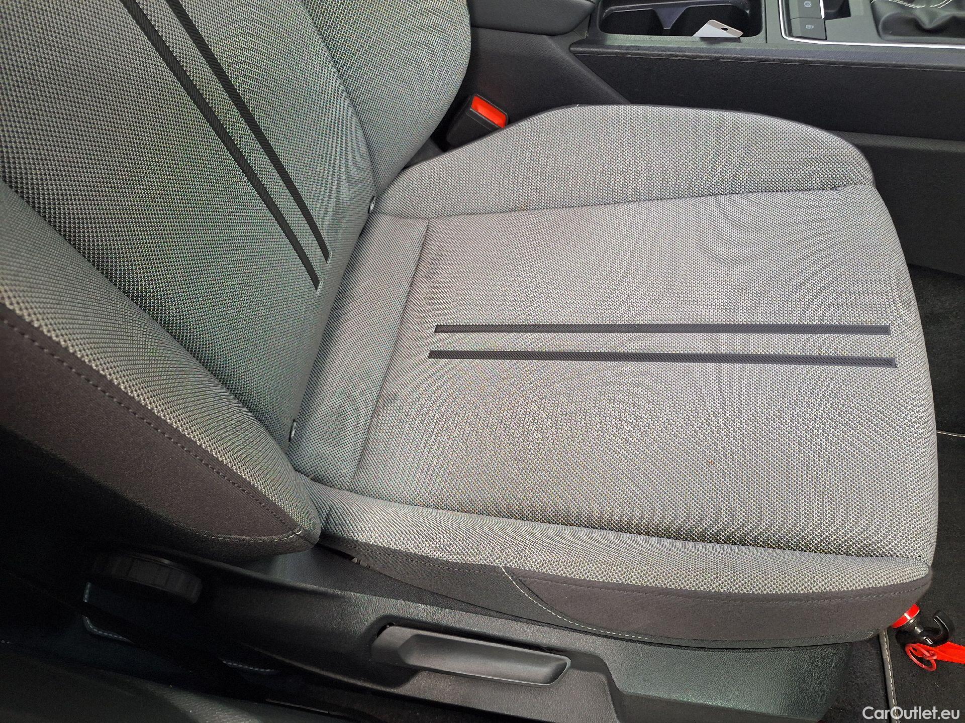  Seat  Leon Seat,  '20, SEAT  1.5 TSI 130 Move! 5d #24