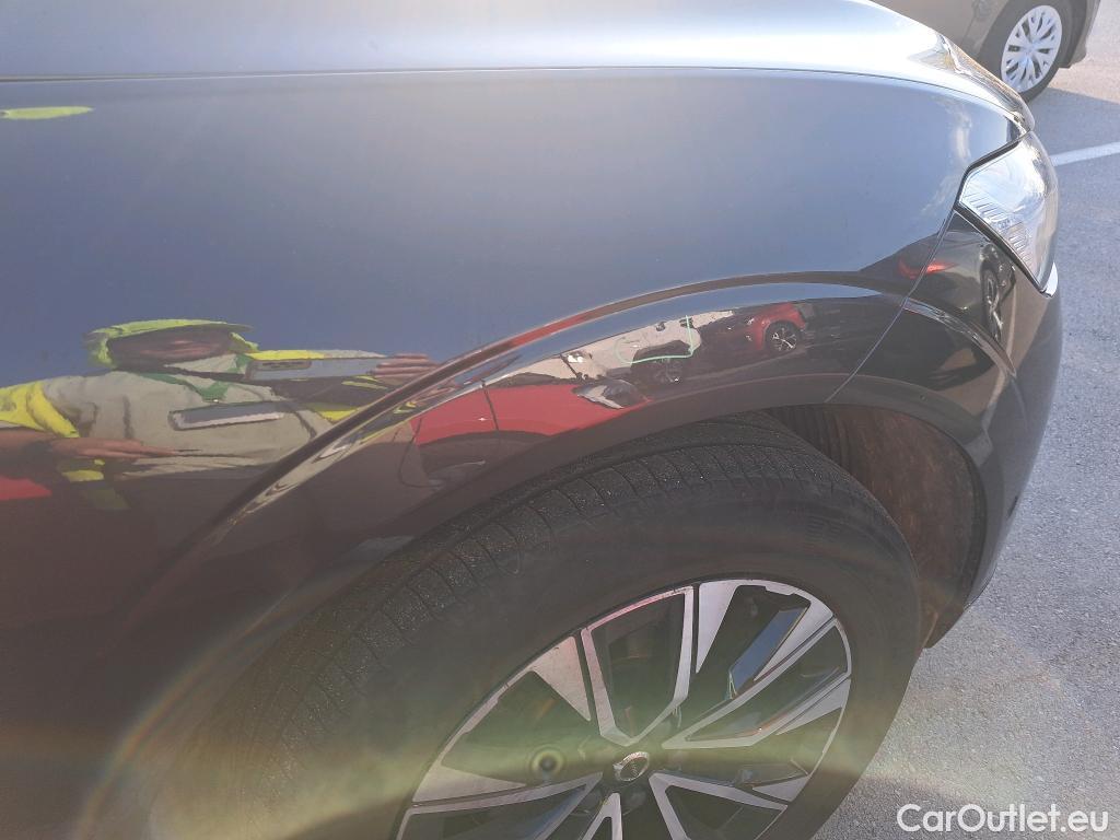  Volvo  XC60 VOLVO  / 2017 / 5P / todoterreno 2.0 B4 D AWD Plus Dark Auto #15