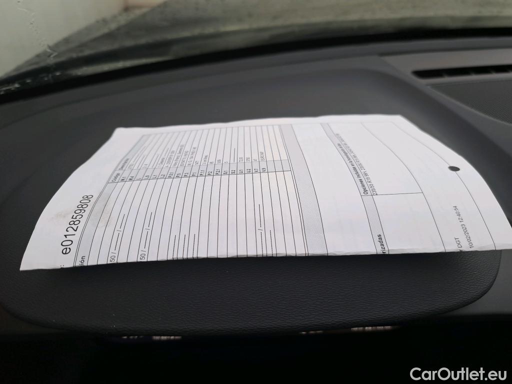  Volvo  XC 40 VOLVO XC40 / 2021 / 5P / todoterreno 1.5 T4 Recharge PHEV Core Auto #18