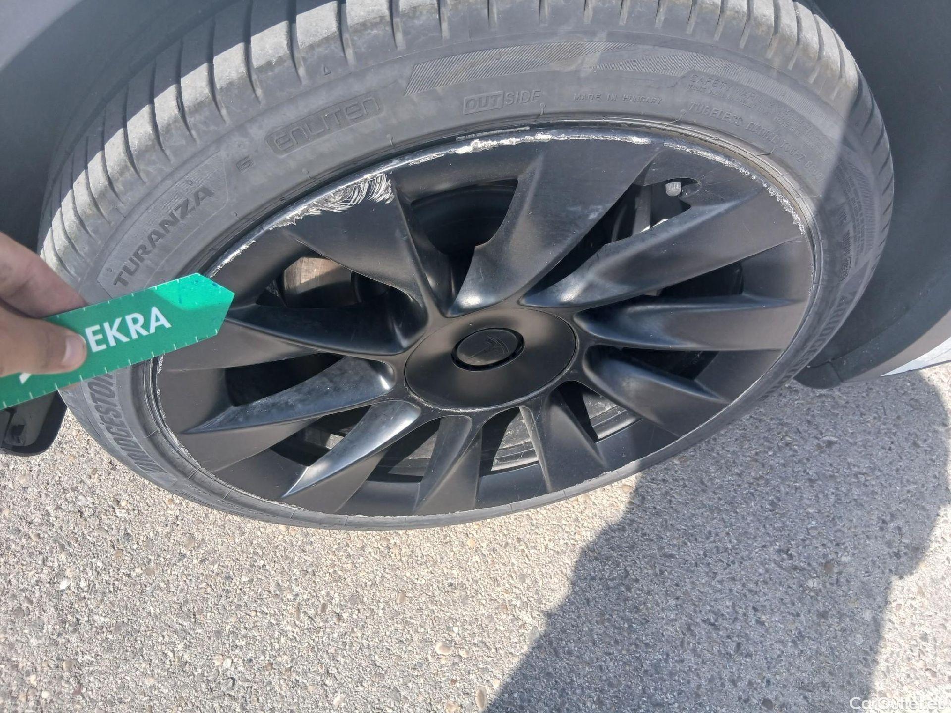  Tesla  Model Y TESLA  / 2020 / 5P / todoterreno Gran Autonomía 4WD #12
