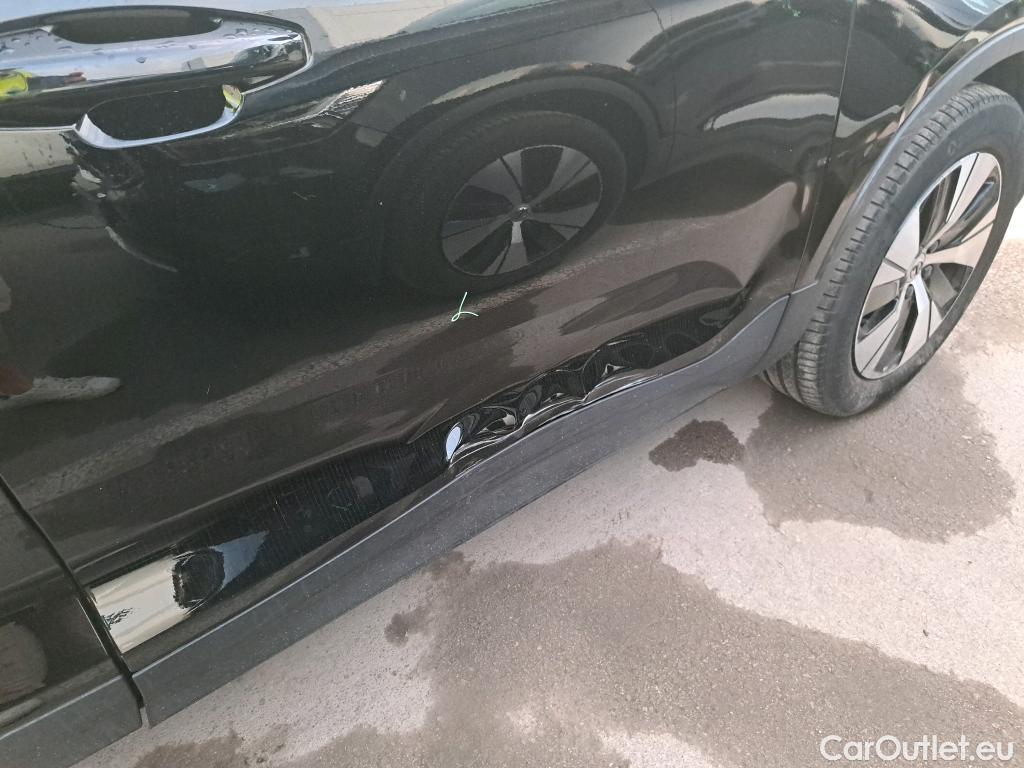 Volvo  XC 40 VOLVO XC40 / 2021 / 5P / todoterreno 1.5 T4 Recharge PHEV Core Auto #3