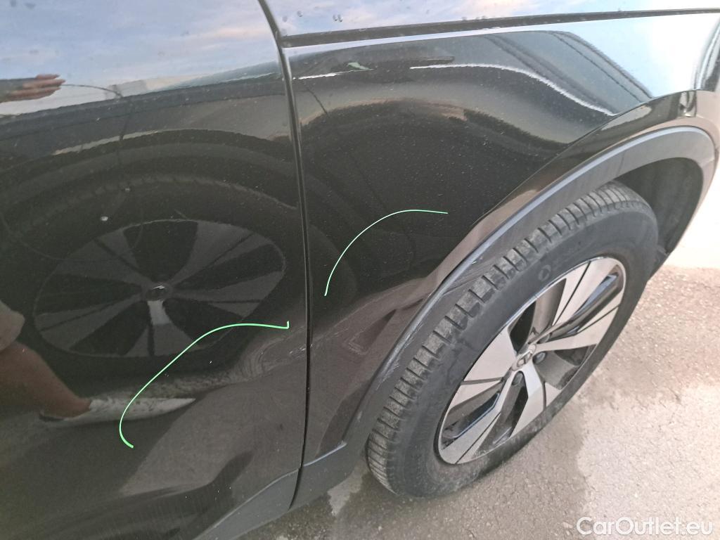  Volvo  XC 40 VOLVO XC40 / 2021 / 5P / todoterreno 1.5 T4 Recharge PHEV Core Auto #5