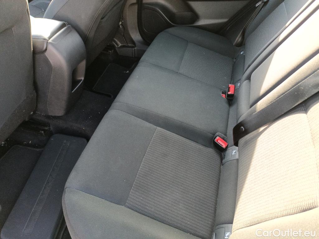  Nissan  Qashqai NISSAN  / 2021 / 5P / todoterreno DIG-T 103kW (140CV) mHEV 4x2 Acenta #11