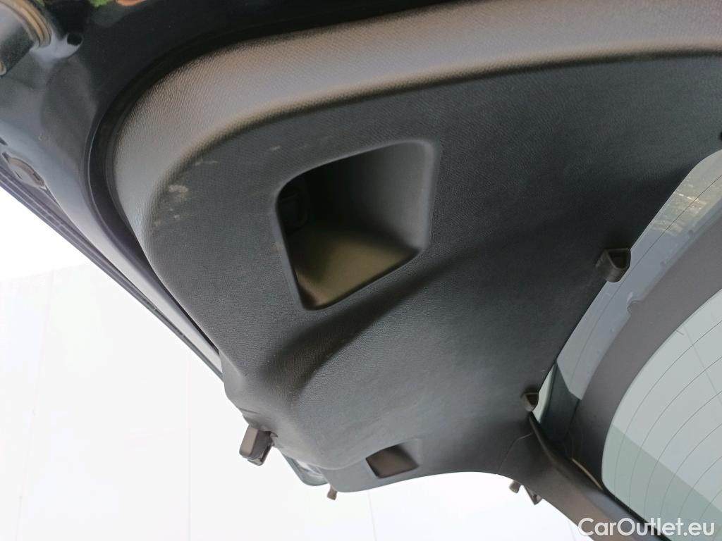  Citroen  C4 CITROEN  / 2020 / 5P / berlina con portón PureTech 130 S&S EAT8 Shine #21