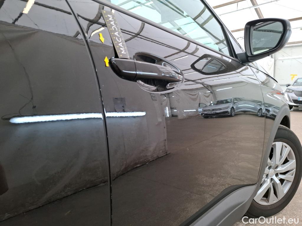  Peugeot  5008  Active Pack 1.2 PureTech 130CV BVA8 7 Sieges E6d #36