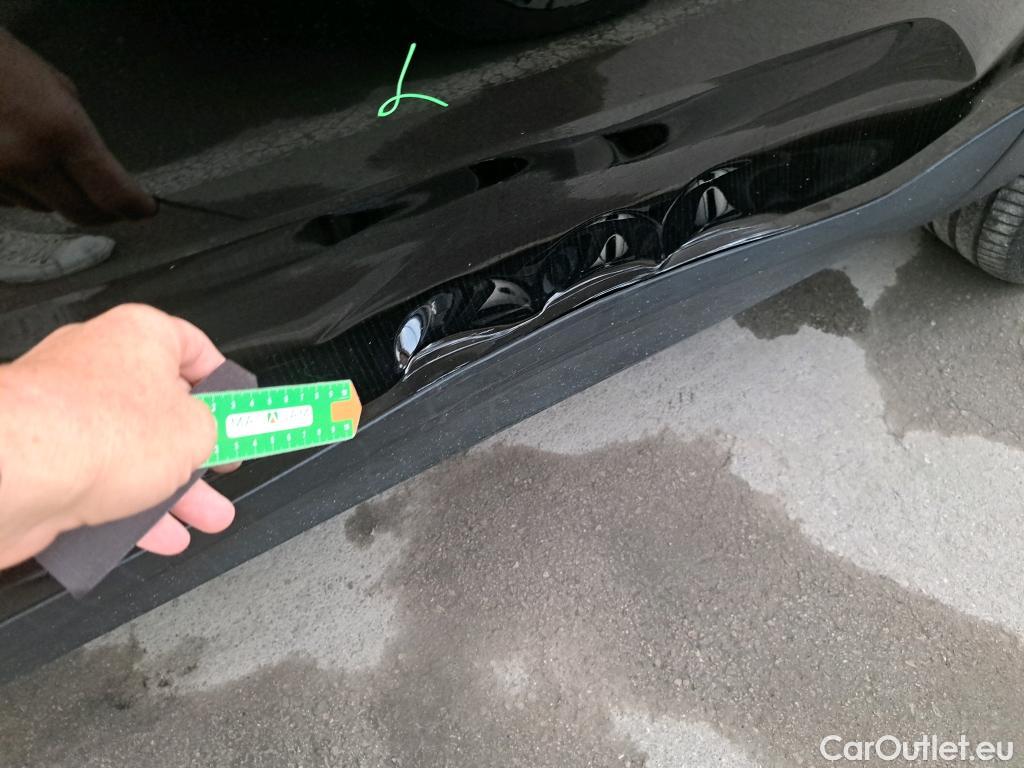  Volvo  XC 40 VOLVO XC40 / 2021 / 5P / todoterreno 1.5 T4 Recharge PHEV Core Auto #4