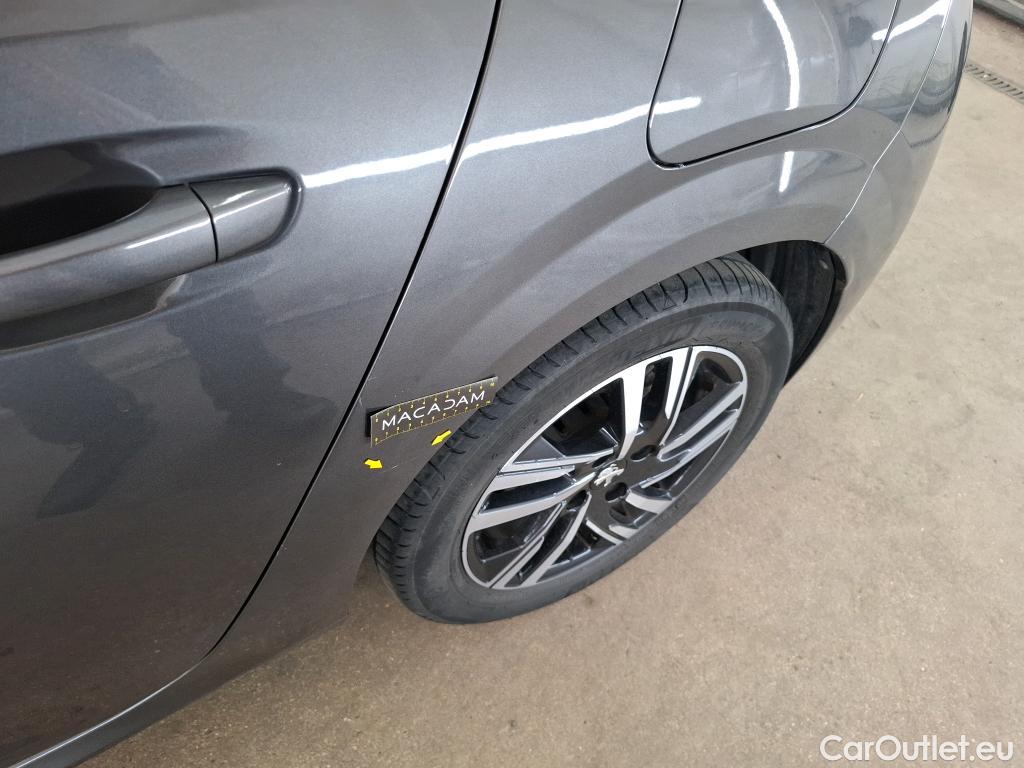  Peugeot  208  Allure Pack 1.5 HDi 100CV BVM6 E6d #25