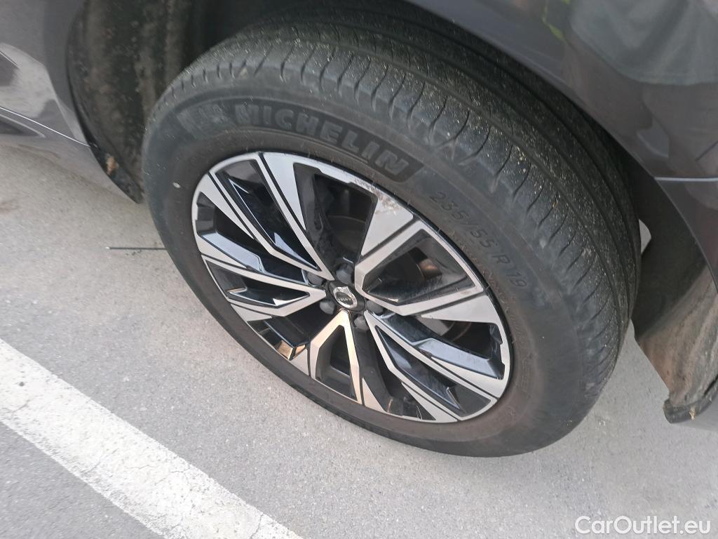  Volvo  XC60 VOLVO  / 2017 / 5P / todoterreno 2.0 B4 D AWD Plus Dark Auto #4
