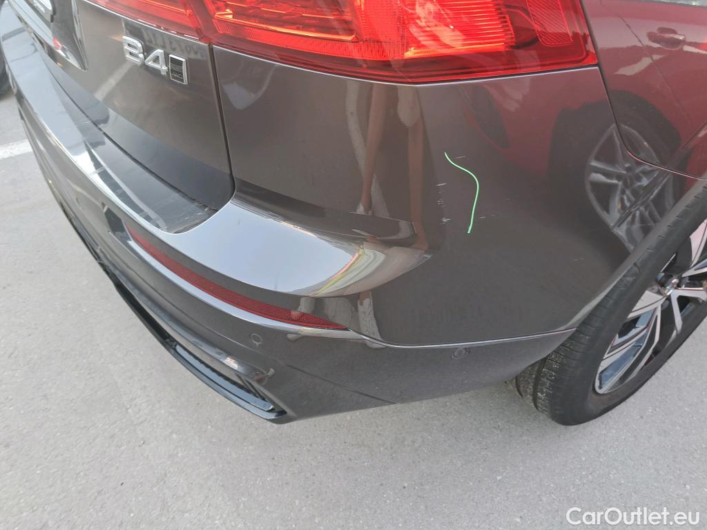  Volvo  XC60 VOLVO  / 2017 / 5P / todoterreno 2.0 B4 D AWD Plus Dark Auto #27