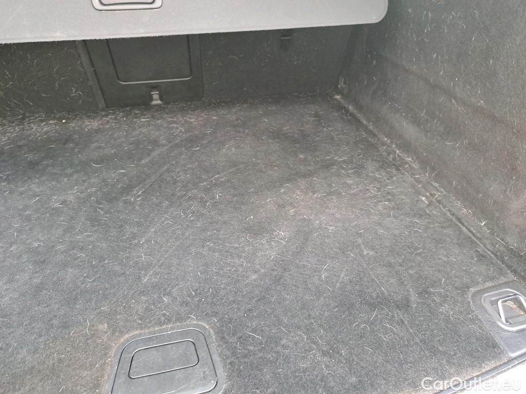  Volvo  XC60 VOLVO  / 2017 / 5P / todoterreno 2.0 B4 D AWD Plus Dark Auto #18