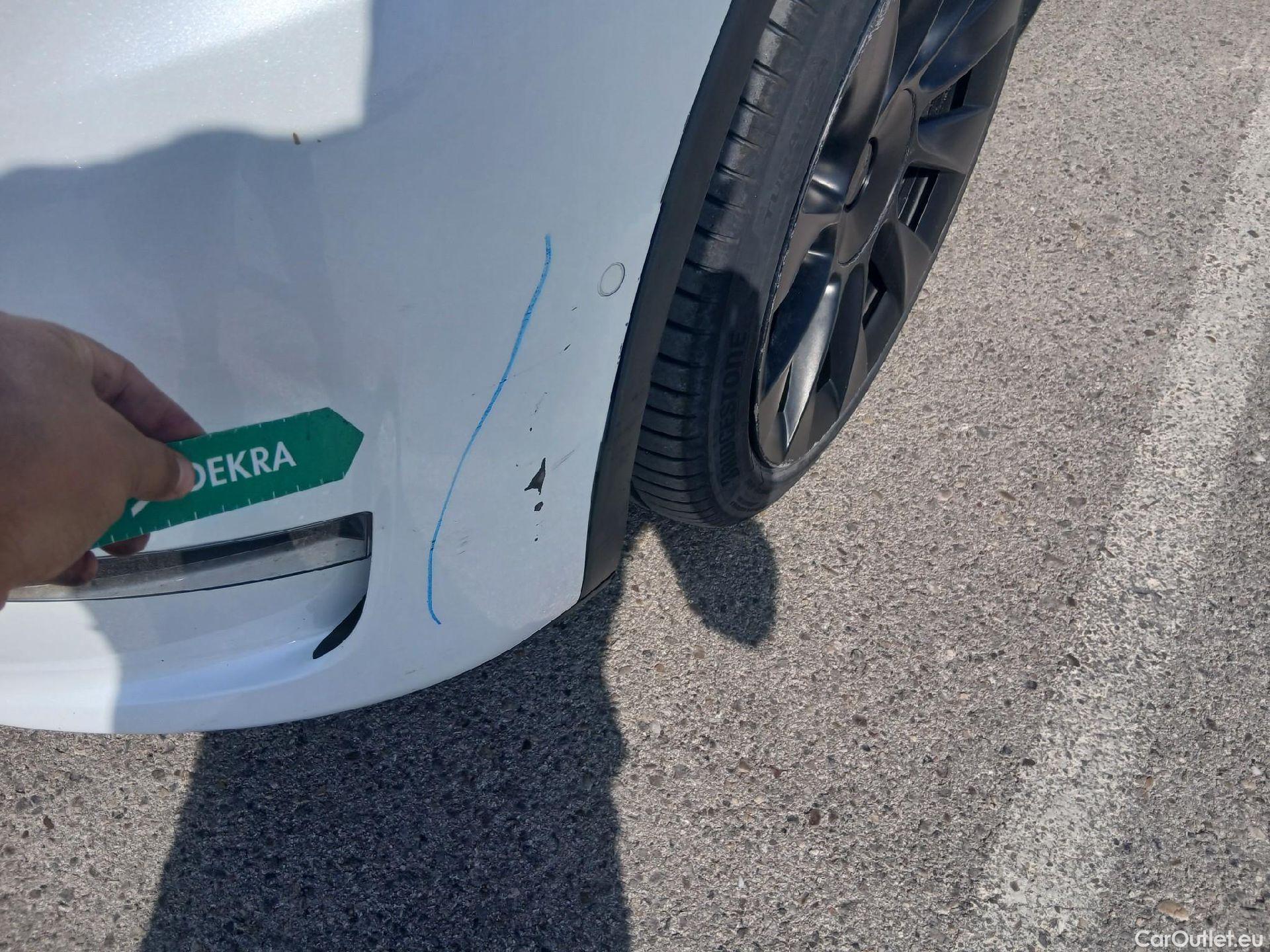  Tesla  Model Y TESLA  / 2020 / 5P / todoterreno Gran Autonomía 4WD #6