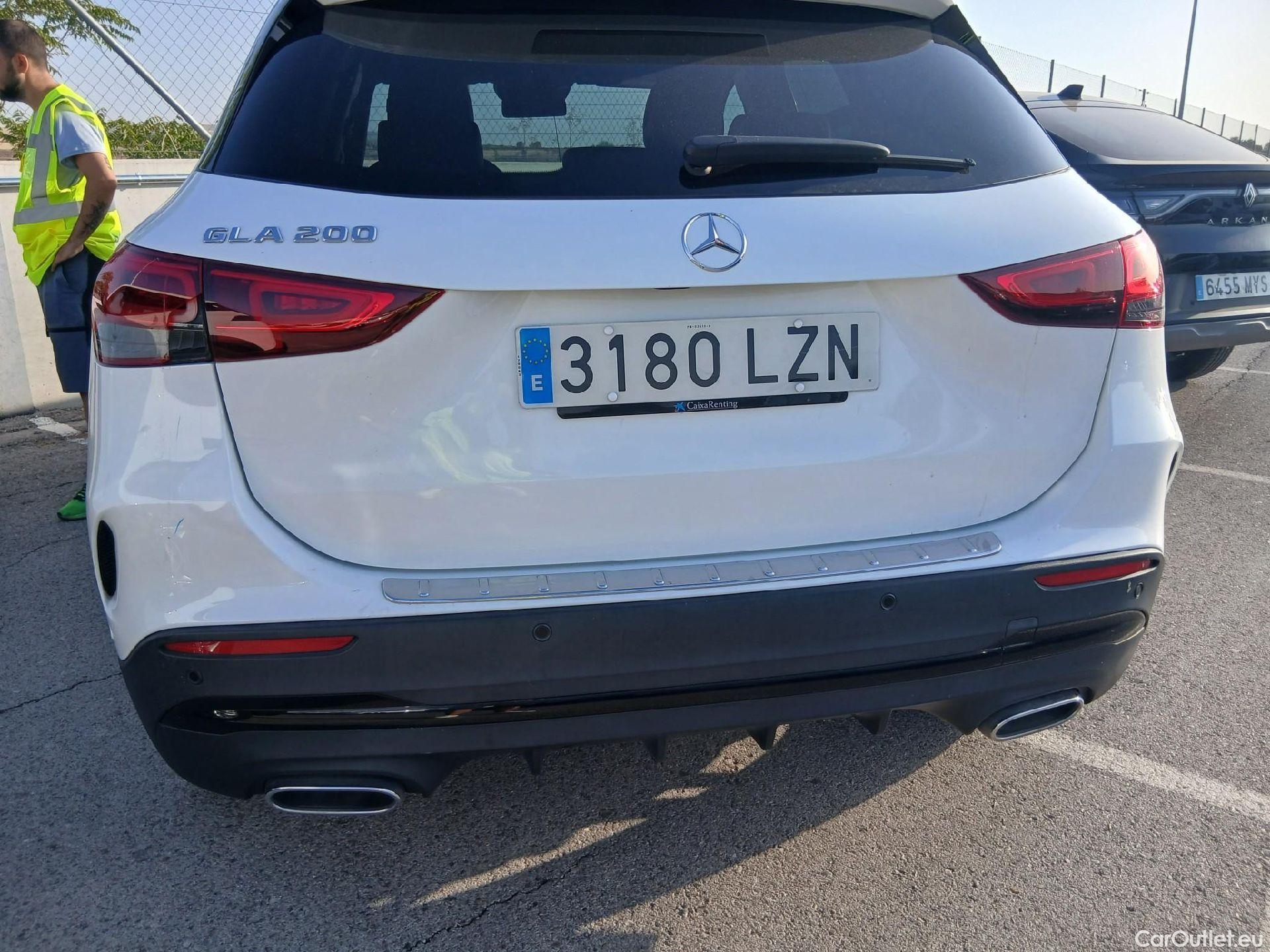  Mercedes  GLA MERCEDES-BENZ  / 2020 / 5P / todoterreno  200 #26
