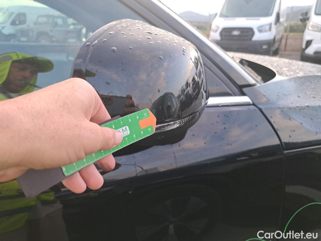  Volvo  XC 40 VOLVO XC40 / 2021 / 5P / todoterreno 1.5 T4 Recharge PHEV Core Auto #29