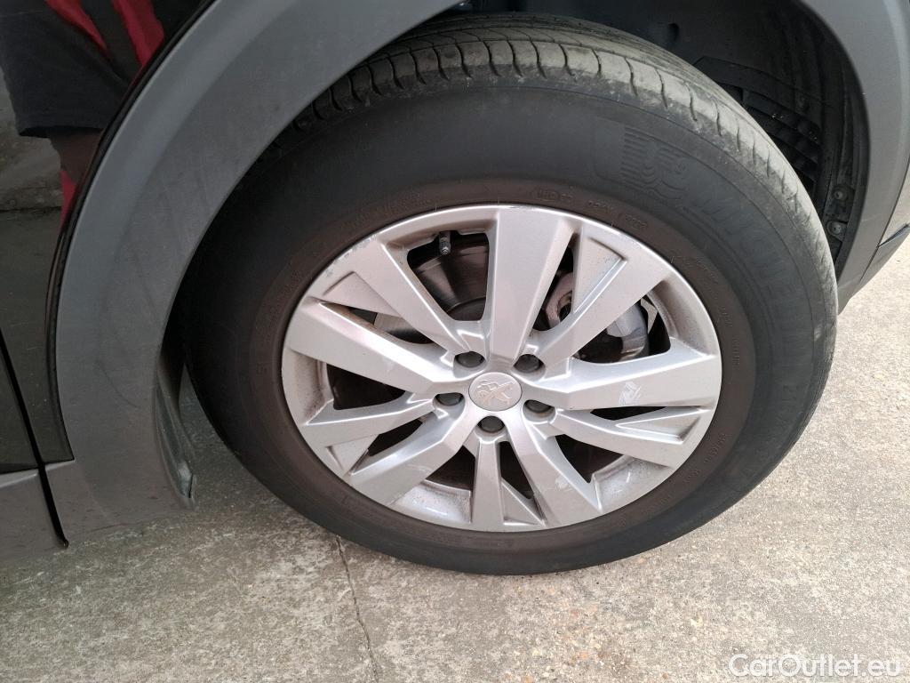  Peugeot  5008  Active Pack 1.2 PureTech 130CV BVA8 7 Sieges E6d #28