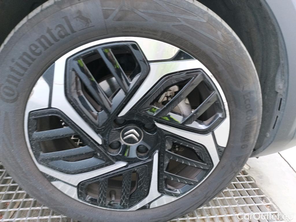  Citroen  C4 CITROEN  / 2020 / 5P / berlina con portón PureTech 130 S&S EAT8 Shine #17