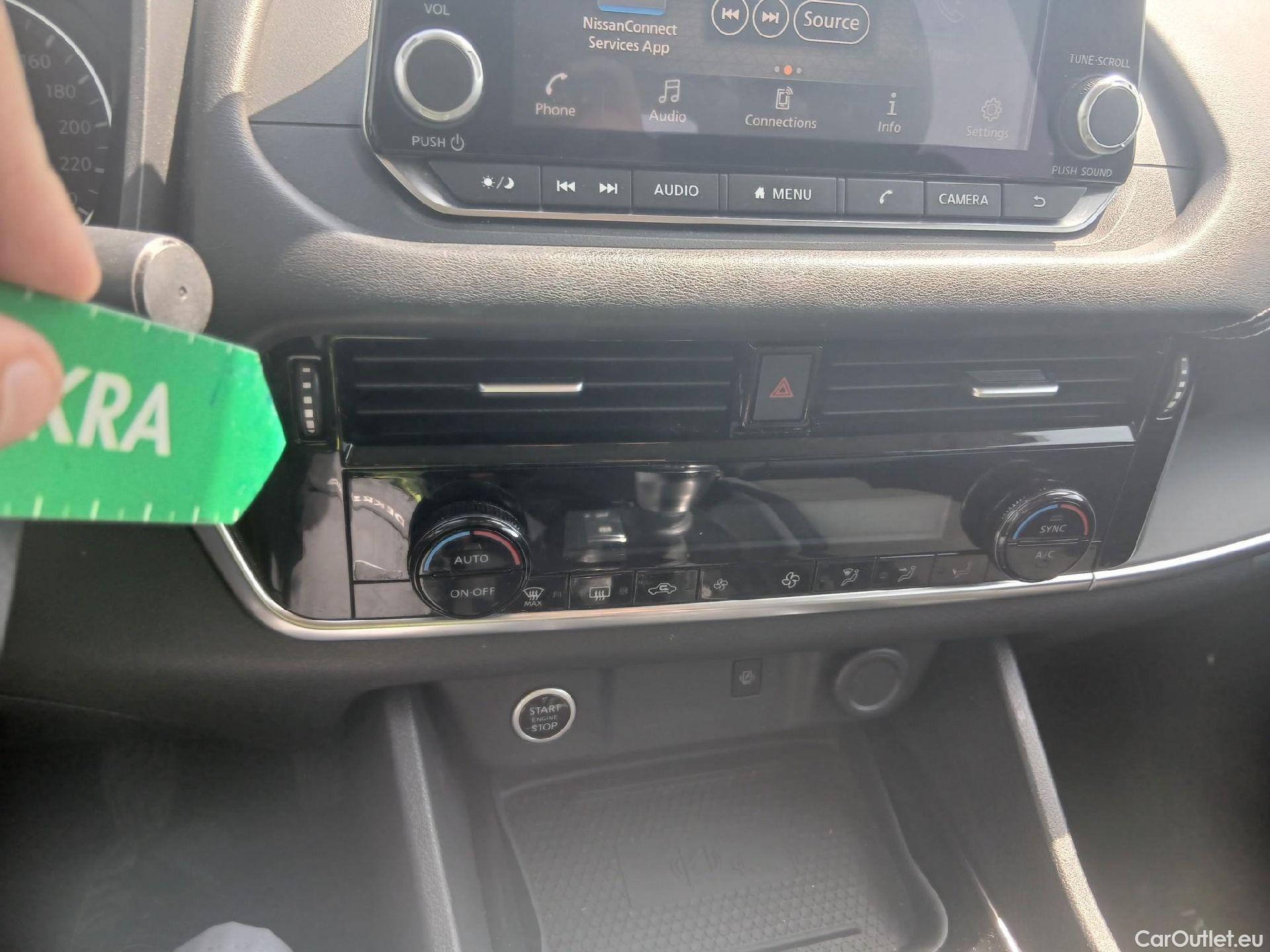  Nissan  Qashqai NISSAN  / 2021 / 5P / todoterreno DIG-T 103kW (140CV) mHEV 4x2 Acenta #23