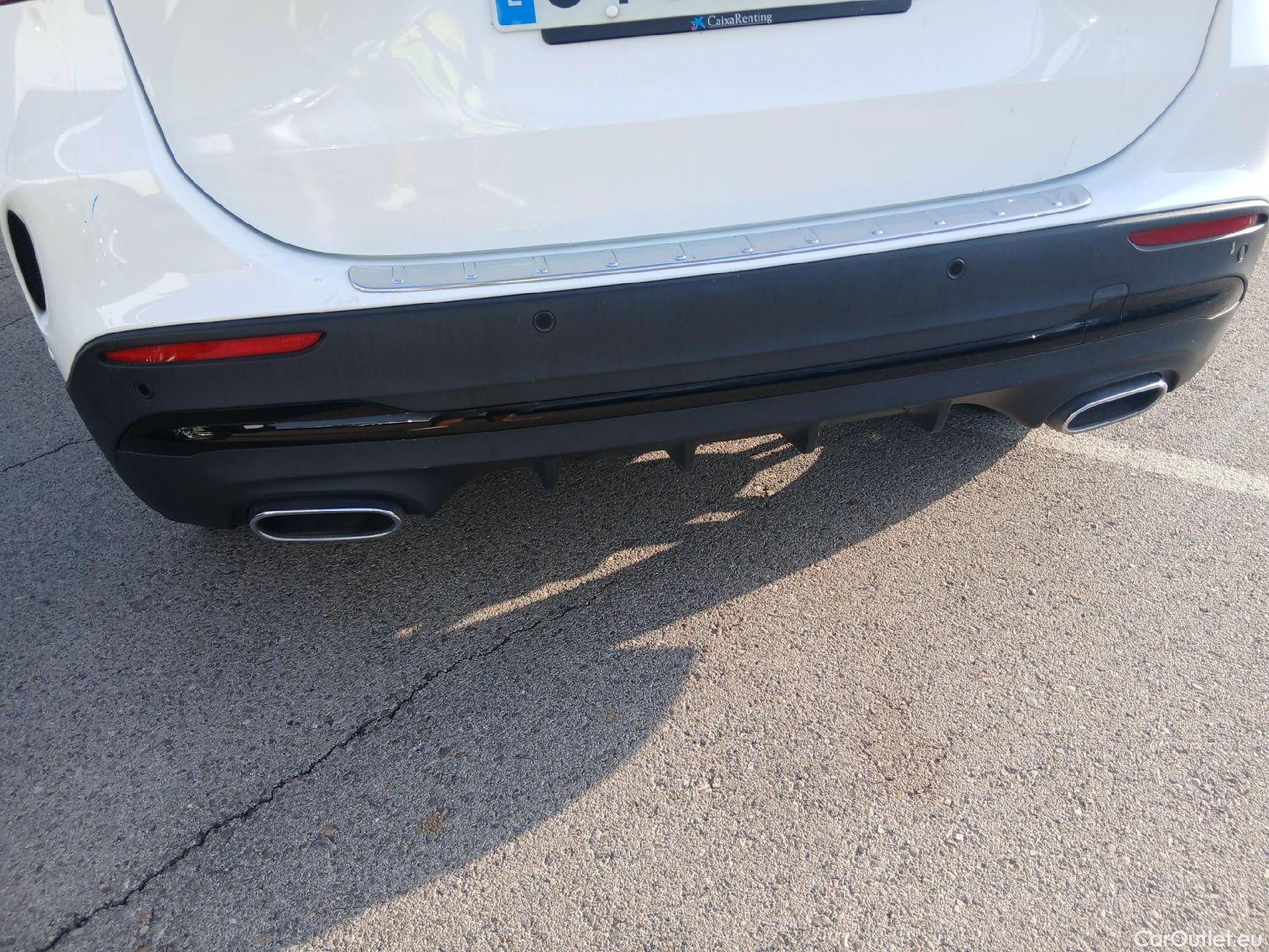  Mercedes  GLA MERCEDES-BENZ  / 2020 / 5P / todoterreno  200 #30