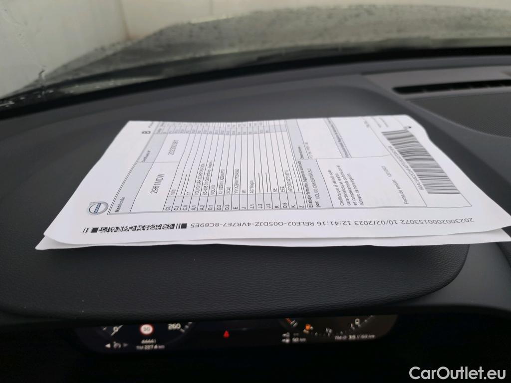  Volvo  XC 40 VOLVO XC40 / 2021 / 5P / todoterreno 1.5 T4 Recharge PHEV Core Auto #17