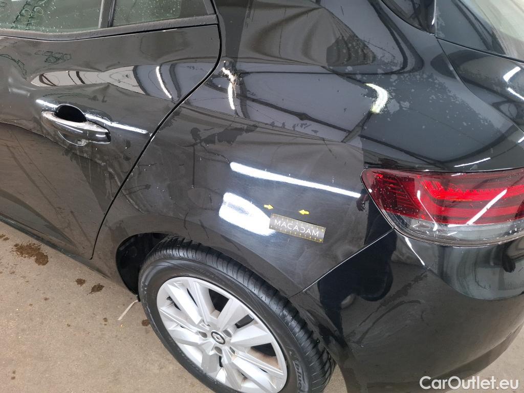 Renault  Megane  IV Berline 5 ptes. Business 1.5 dCi 115CV BVM6 E6d #31