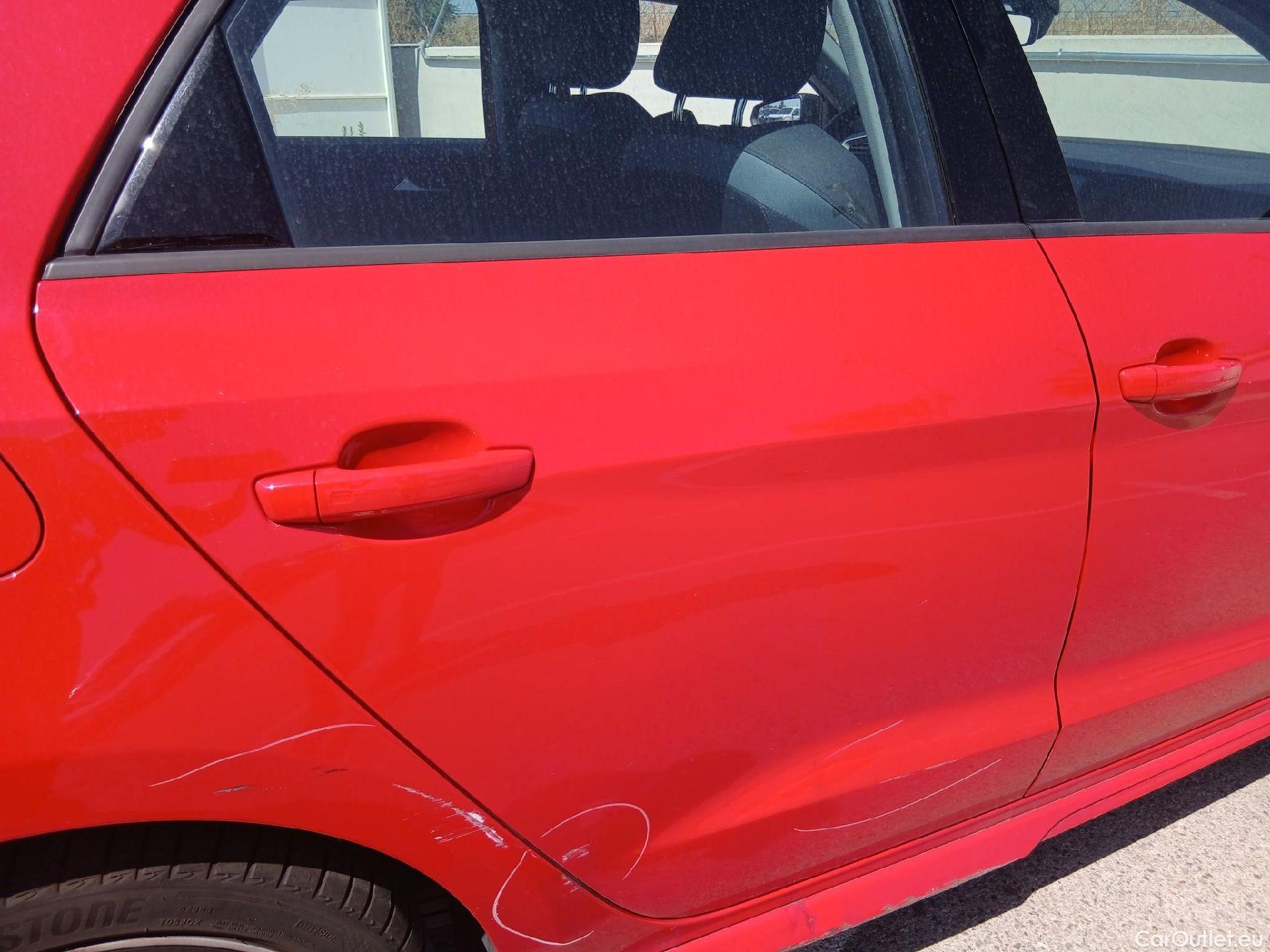  Audi  A1 Sportback AUDI A1 / 2018 / 5P / berlina con portón Sportback Adrenalin 30 TFSI 81kW (110CV)(SP) #49
