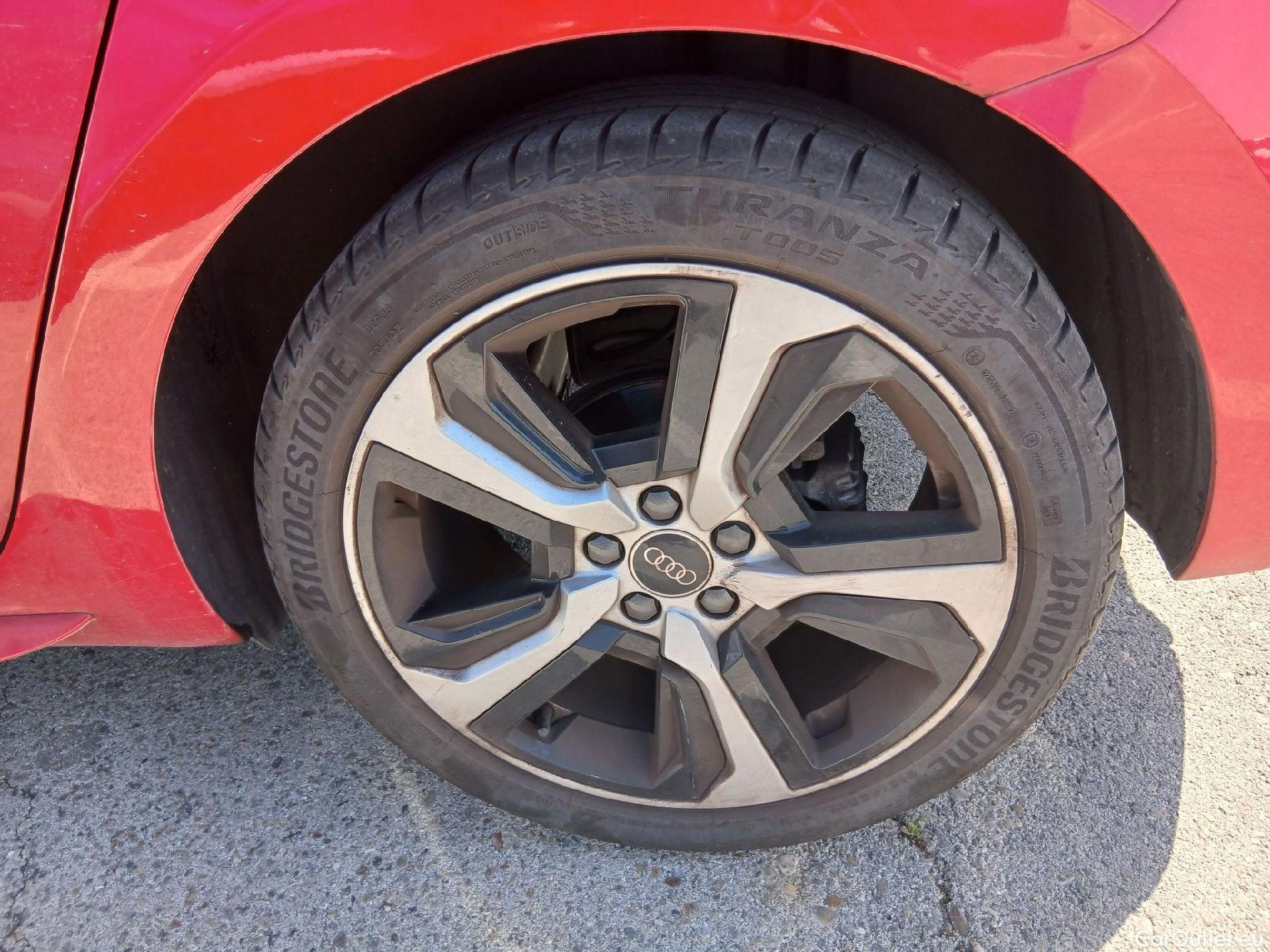  Audi  A1 Sportback AUDI A1 / 2018 / 5P / berlina con portón Sportback Adrenalin 30 TFSI 81kW (110CV)(SP) #23