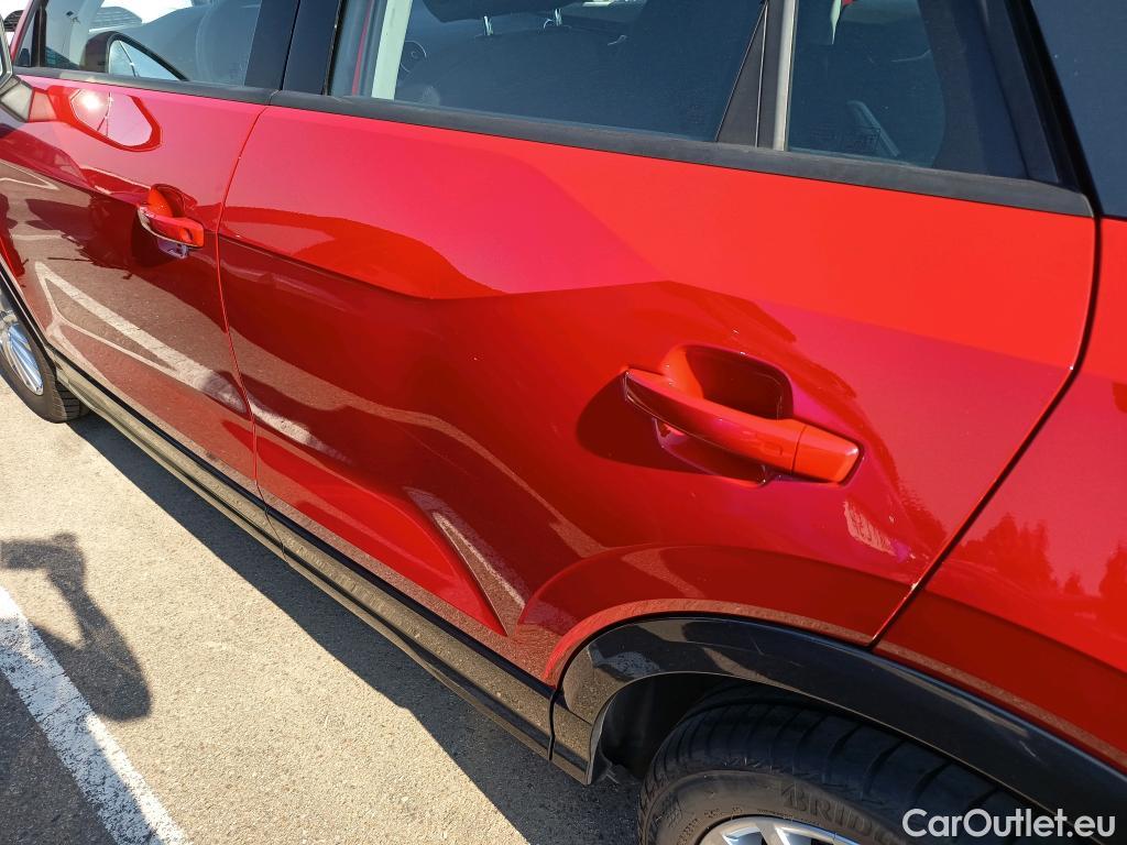  Audi  Q2 AUDI  / 2016 / 5P / todoterreno Design 30 TFSI 85kW (116CV) #5