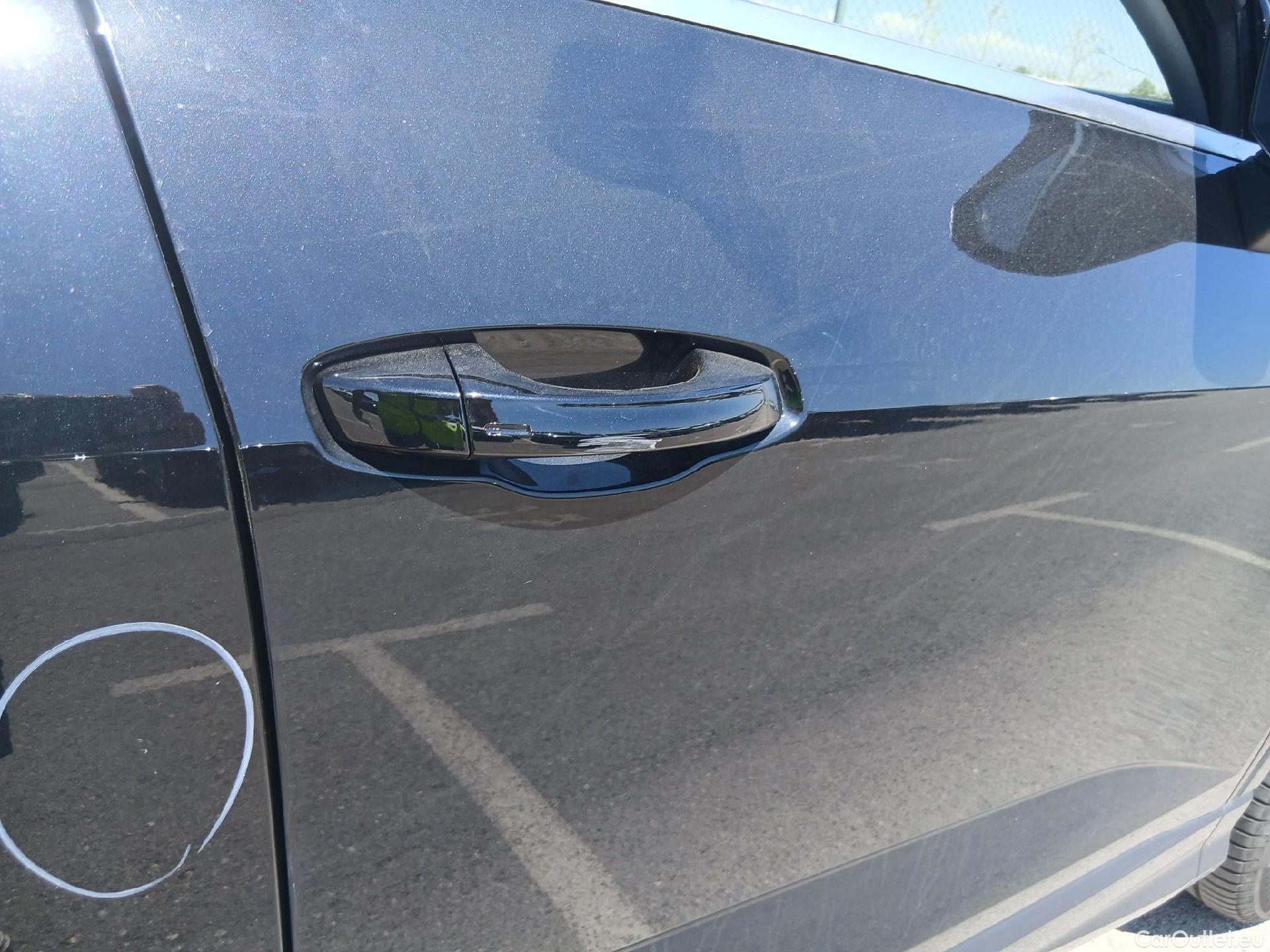  Audi  Q3 AUDI  Sportback / 2019 / 5P / todoterreno Advanced 35 TDI quattro 110kW (150CV) #24