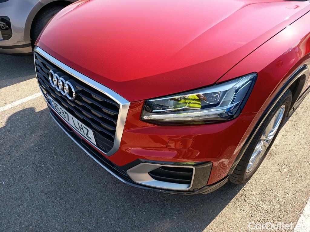  Audi  Q2 AUDI  / 2016 / 5P / todoterreno Design 30 TFSI 85kW (116CV) #15