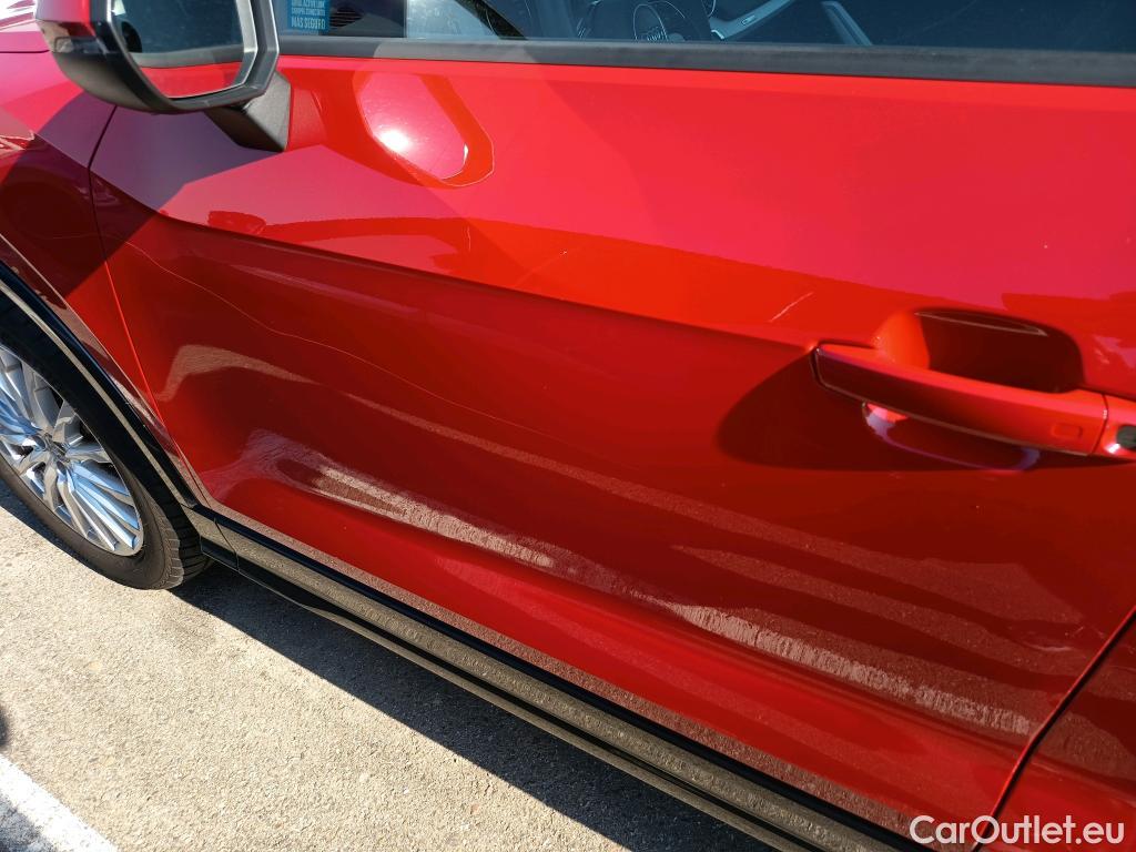  Audi  Q2 AUDI  / 2016 / 5P / todoterreno Design 30 TFSI 85kW (116CV) #1