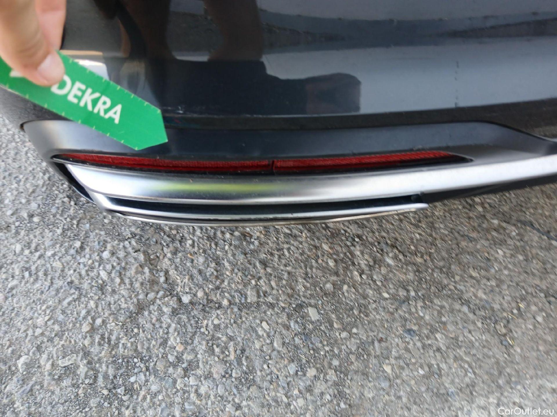  Audi  A4 AUDI  / 2019 / 5P / familiar Avant Advanced 40 TDI 150kW S tronic #37