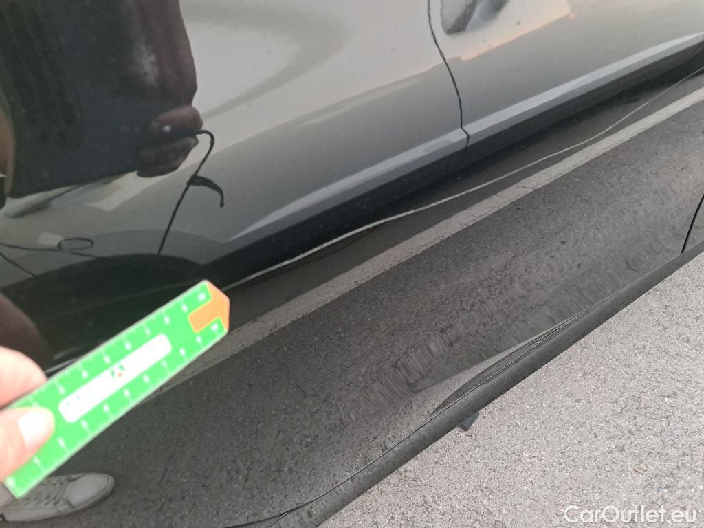  Bmw  Serie 3 BMW  / 2018 / 4P / sedán 320d Auto. #10