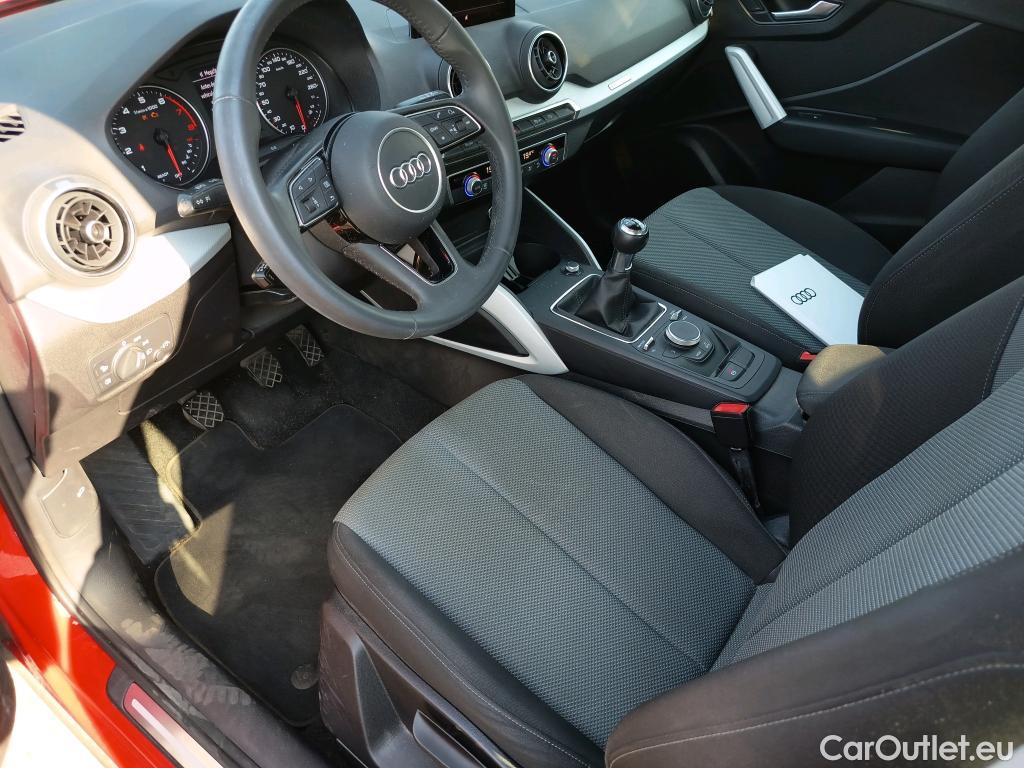  Audi  Q2 AUDI  / 2016 / 5P / todoterreno Design 30 TFSI 85kW (116CV) #33