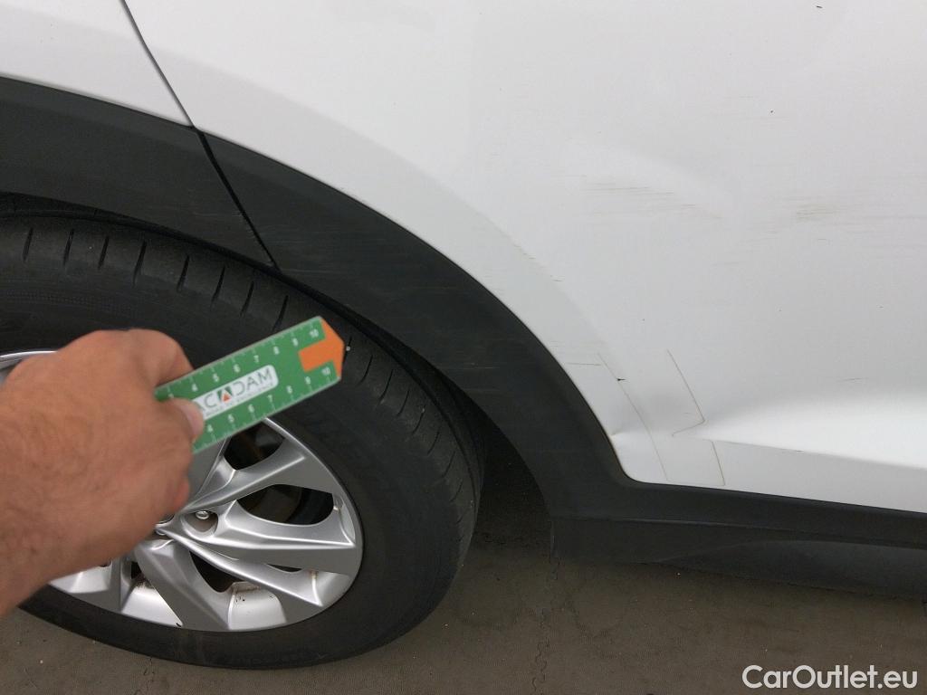  Hyundai  Tucson HYUNDAI  / 2018 / 5P / todoterreno 1.6 CRDI 85kW (116CV) 48V SLE Sky 4X2(SL)(SP) #24