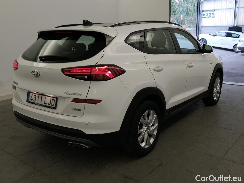  Hyundai  Tucson HYUNDAI  / 2018 / 5P / todoterreno 1.6 CRDI 85kW (116CV) 48V SLE Sky 4X2(SL)(SP) #17
