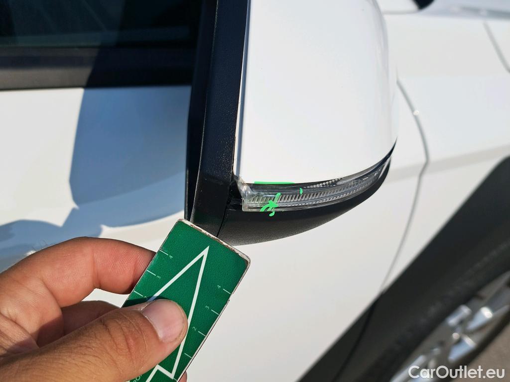  Hyundai  Konna HYUNDAI Kona / 2023 / 5P / todoterreno HEV 1.6GDI 129CV DT Maxx (AC) #12