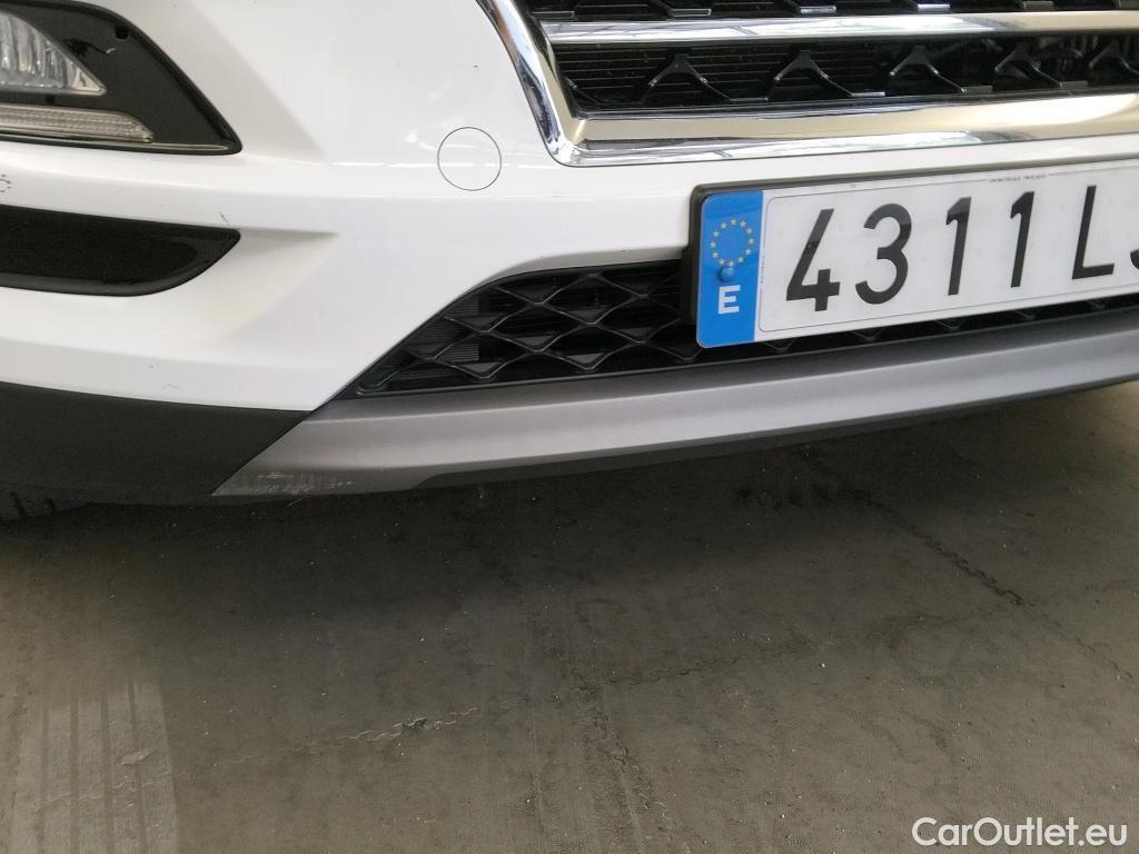  Hyundai  Tucson HYUNDAI  / 2018 / 5P / todoterreno 1.6 CRDI 85kW (116CV) 48V SLE Sky 4X2(SL)(SP) #9