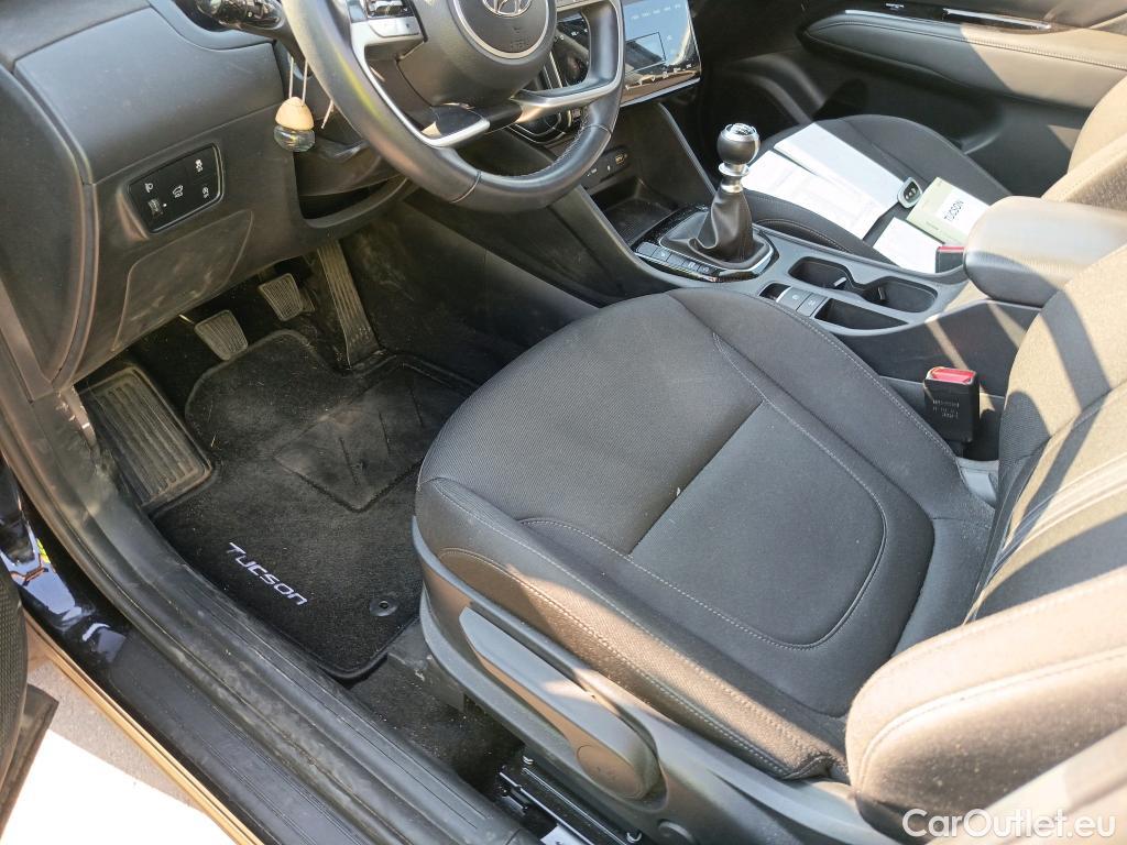 Hyundai  Tucson HYUNDAI  / 2020 / 5P / todoterreno 1.6 TGDI 110kW (150CV) 48V Tecno Sky #9