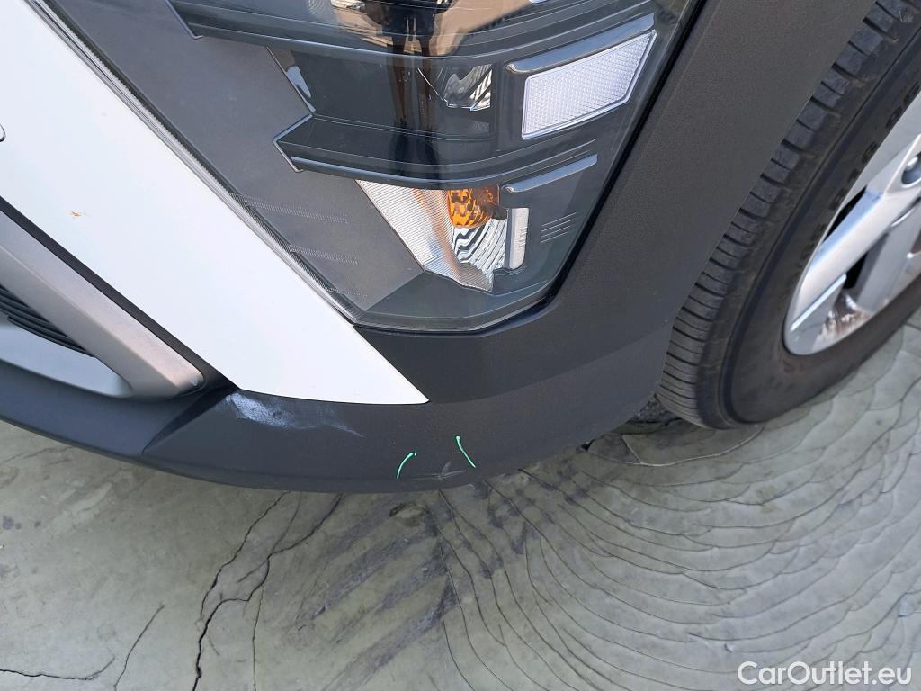  Hyundai  Konna HYUNDAI Kona / 2023 / 5P / todoterreno HEV 1.6GDI 129CV DT Maxx (AC) #13