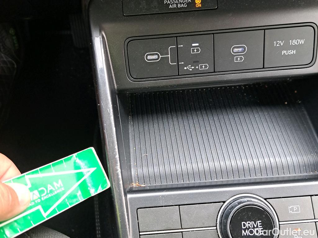  Hyundai  Konna HYUNDAI Kona / 2023 / 5P / todoterreno HEV 1.6GDI 129CV DT Maxx (AC) #9