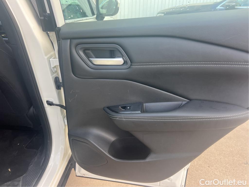  Nissan  Qashqai NISSAN  / 2021 / 5P / todoterreno DIG-T 116kW (158CV) mHEV Xtronic Acenta (AC2) #22
