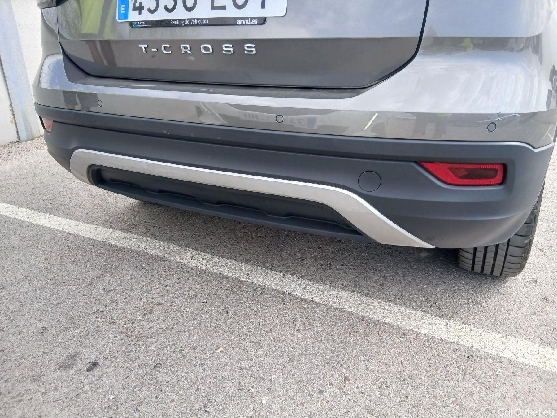  Volkswagen  T-CROSS VOLKSWAGEN  / 2018 / 5P / todoterreno Advance 1.0 TSI 85kW (115CV) DSG (AC) #39