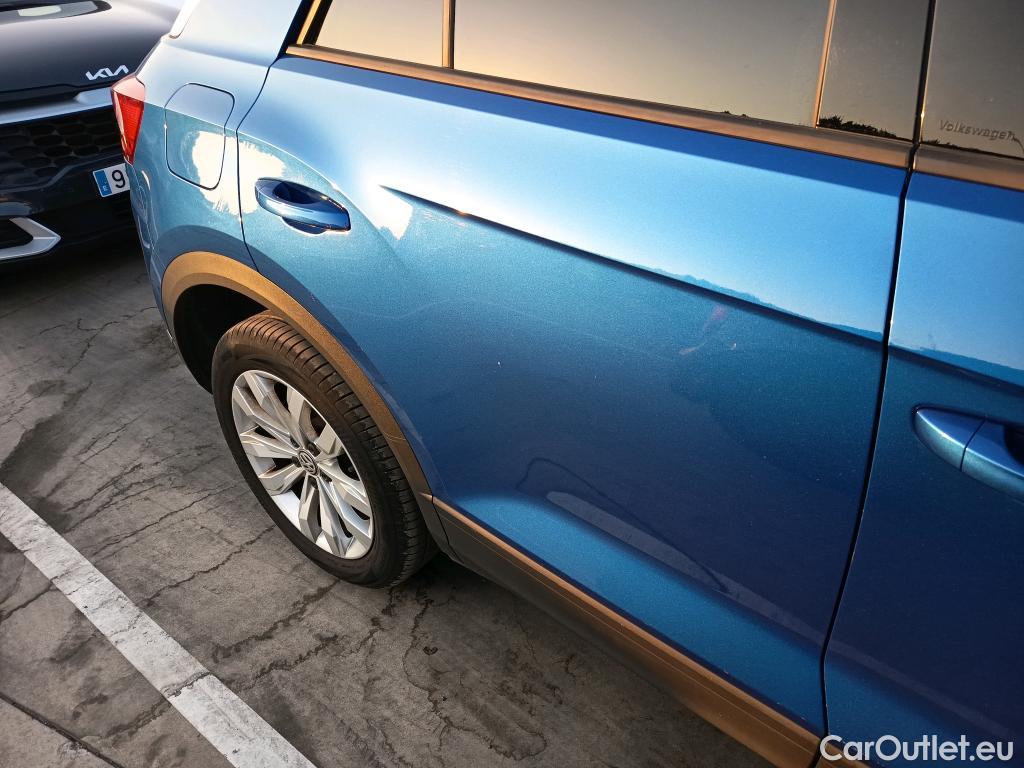  Volkswagen  T-ROC VOLKSWAGEN  / 2017 / 5P / todoterreno Advance 1.6 TDI 85kW (115CV) #13