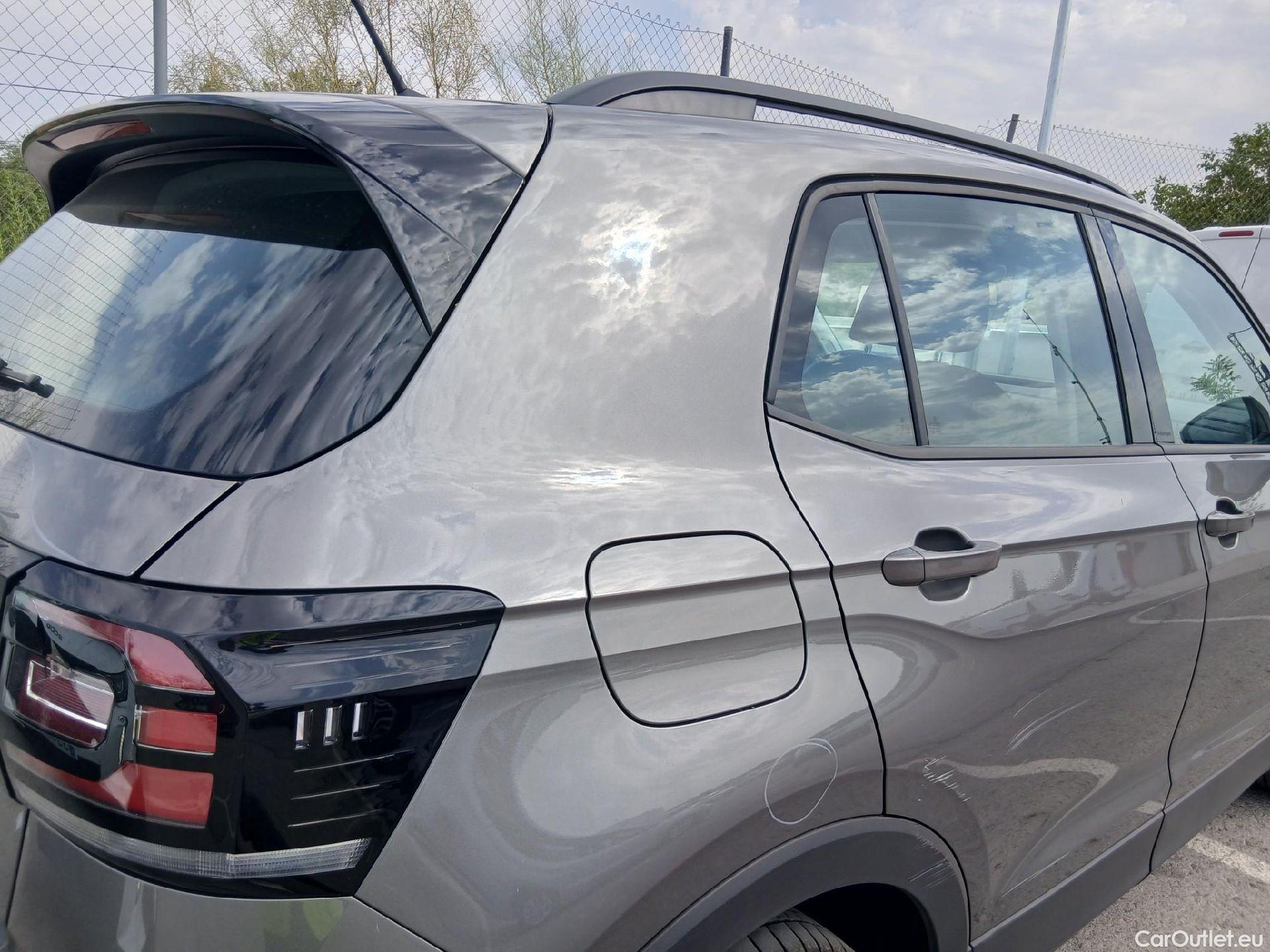  Volkswagen  T-CROSS VOLKSWAGEN  / 2018 / 5P / todoterreno Advance 1.0 TSI 85kW (115CV) DSG (AC) #46