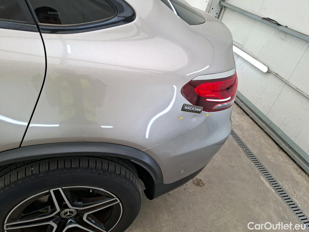  Mercedes  G-Klasee MERCEDES-BENZ GLC Coupe / 2019 / 5P / Coupé GLC 300 e Business Line 4Matic #4